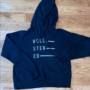 Black Hollister sweatshirt